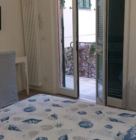 Residenza Solferino Apartman Corniglia