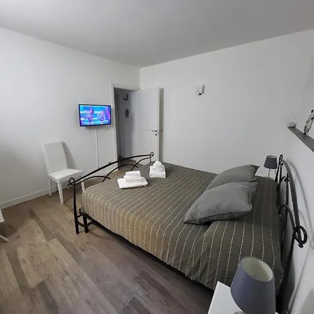 Residenza Solferino * Corniglia